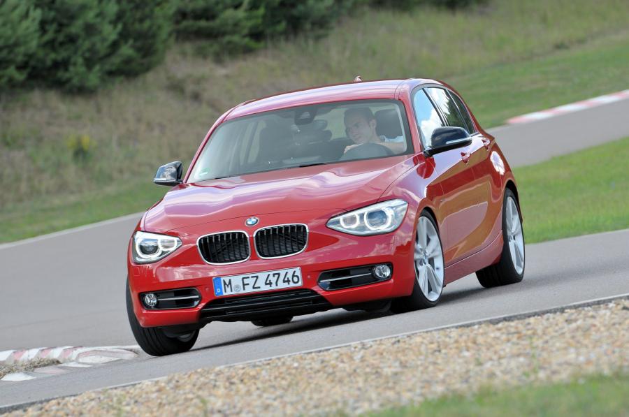  BMW 118i Sport Line 2011 года  (фото 61 из 185)